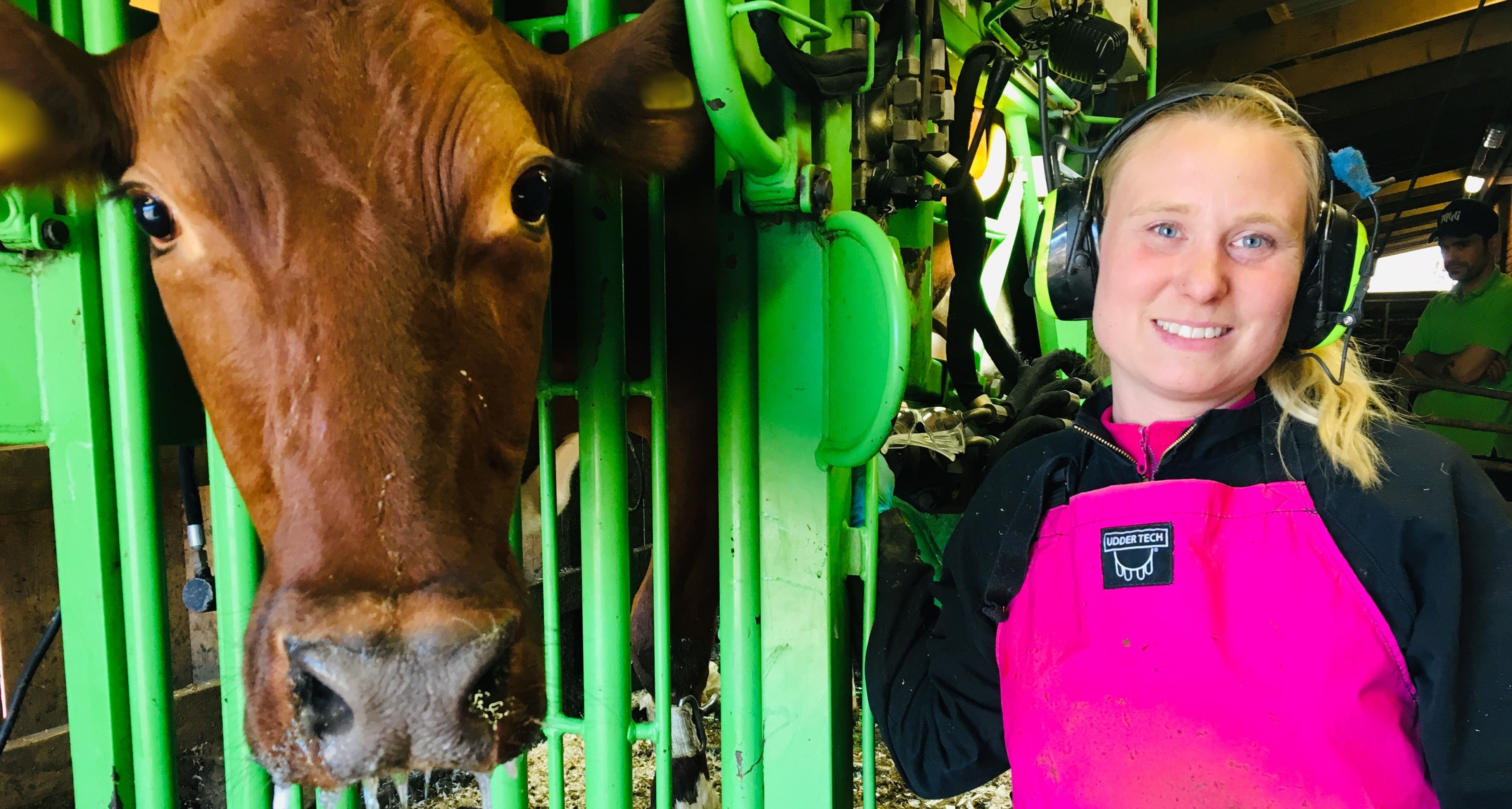 Klövvårdarstudenten Sara Caidahl vill förebygga klövskador innan de uppstår. 